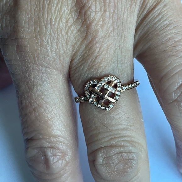 swarovski love ring -8 - Picture 3 of 4